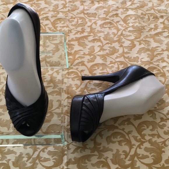 Stuart weitzman platform peeptoe pump - Picture 2 of 12